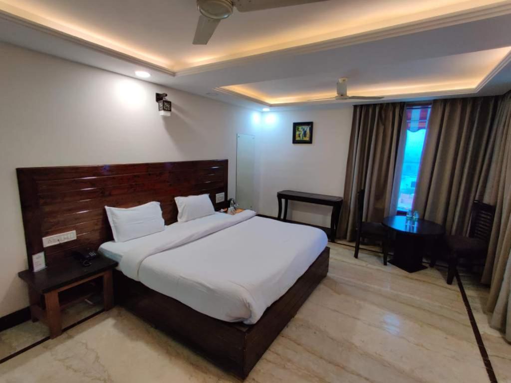 Orchha Club And Resort - Ocr Exteriör bild