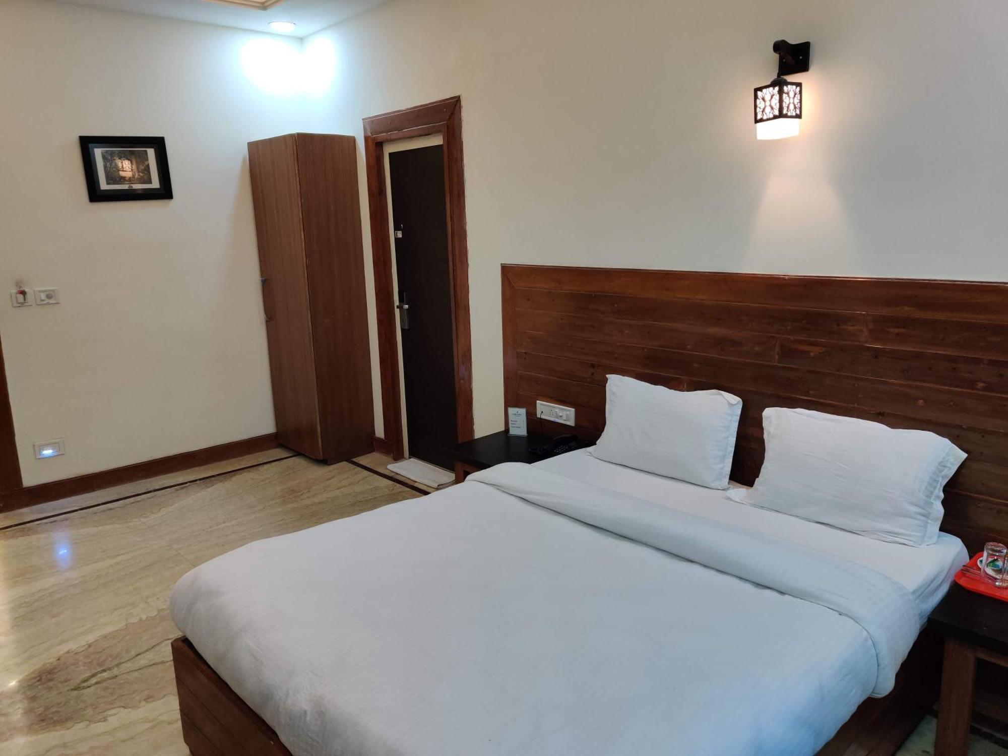 Orchha Club And Resort - Ocr Exteriör bild