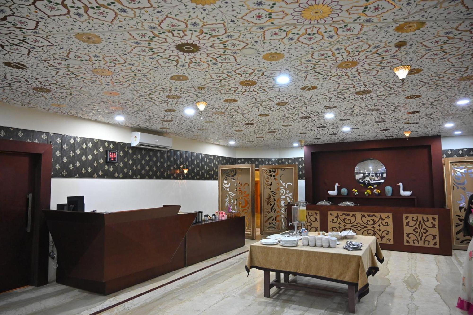 Orchha Club And Resort - Ocr Exteriör bild
