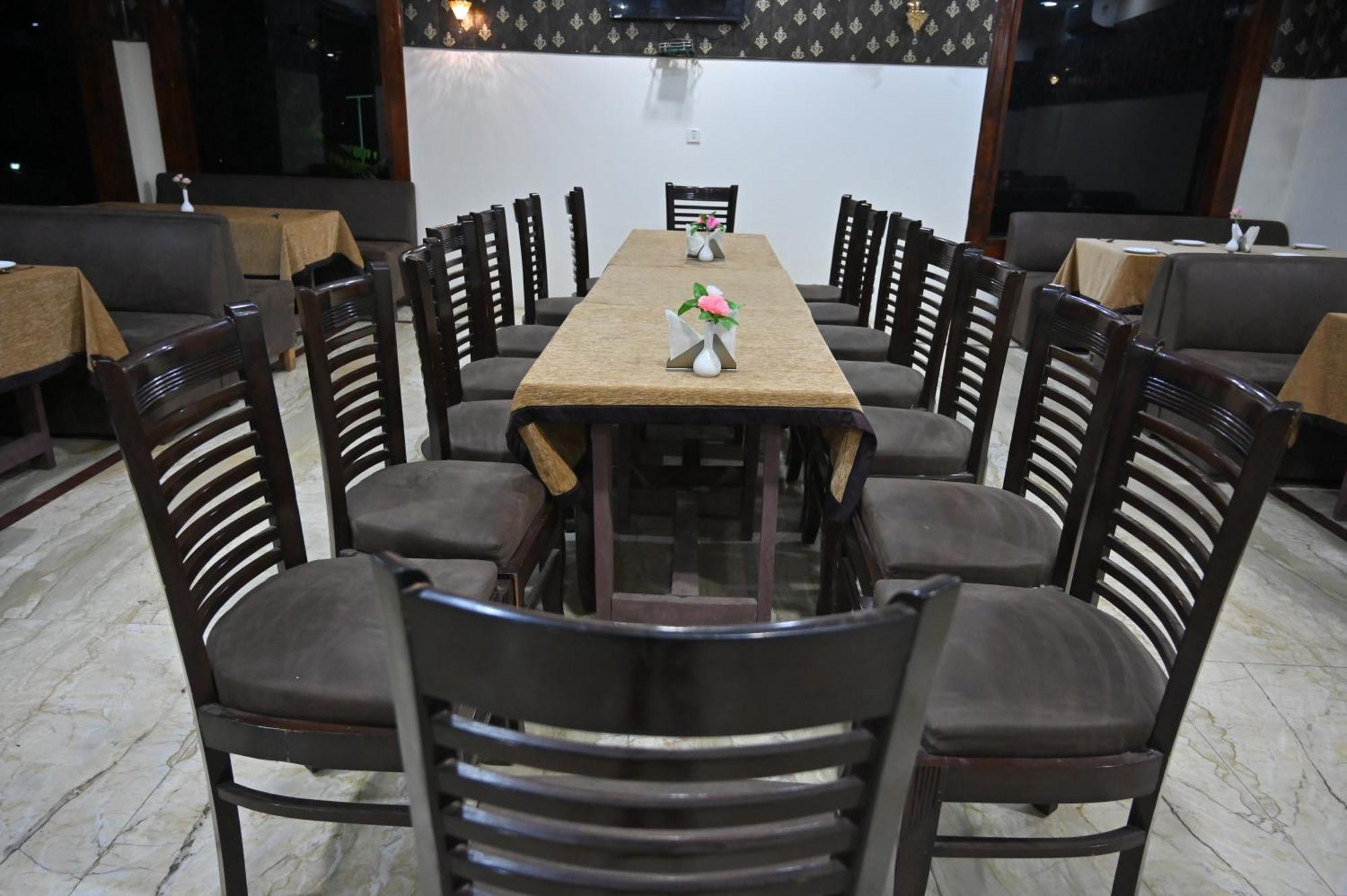 Orchha Club And Resort - Ocr Exteriör bild