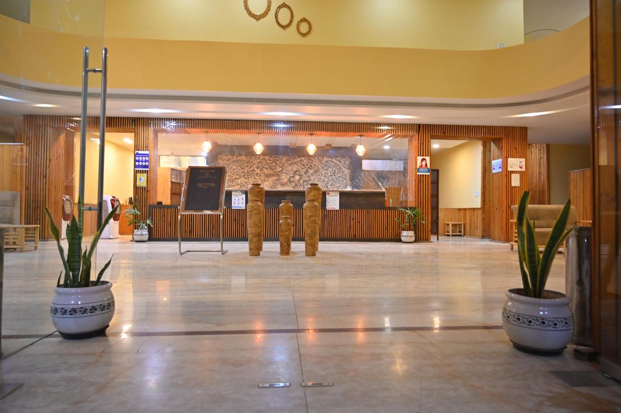 Orchha Club And Resort - Ocr Exteriör bild