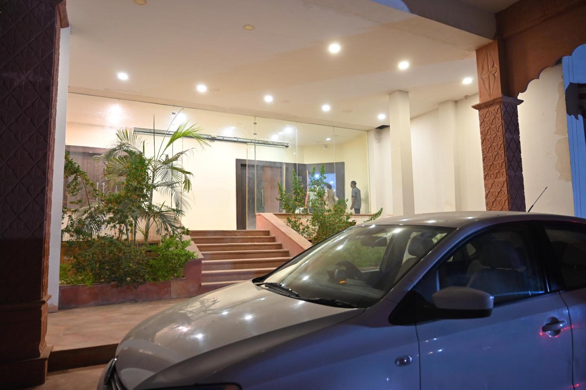 Orchha Club And Resort - Ocr Exteriör bild