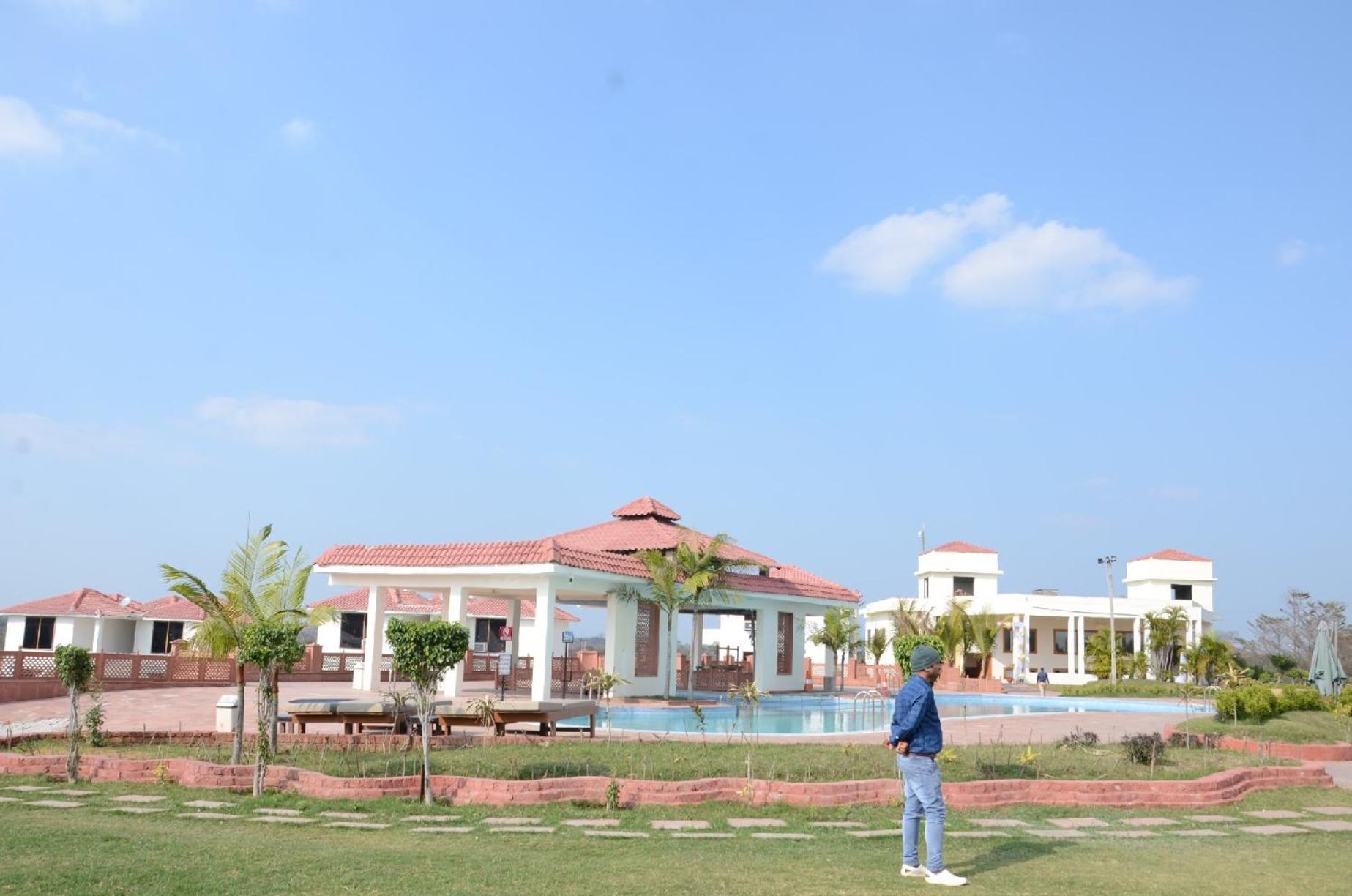 Orchha Club And Resort - Ocr Exteriör bild